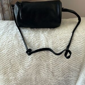Erin Templeton Vancouver 🍁 new black shoulder bag